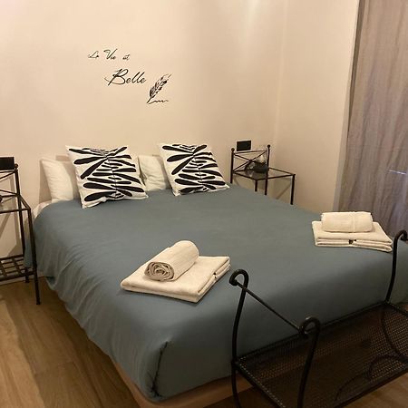 Apartamentos Mercado De Triana Sevilla Kültér fotó