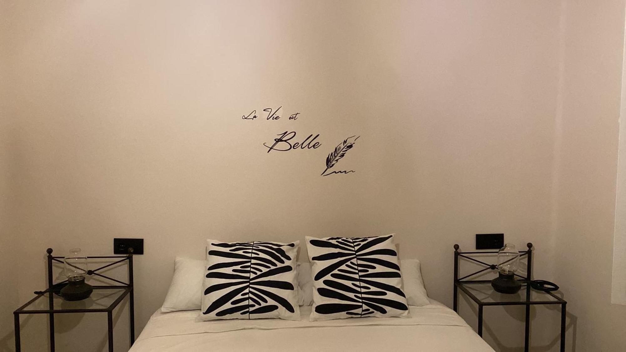 Apartamentos Mercado De Triana Sevilla Kültér fotó