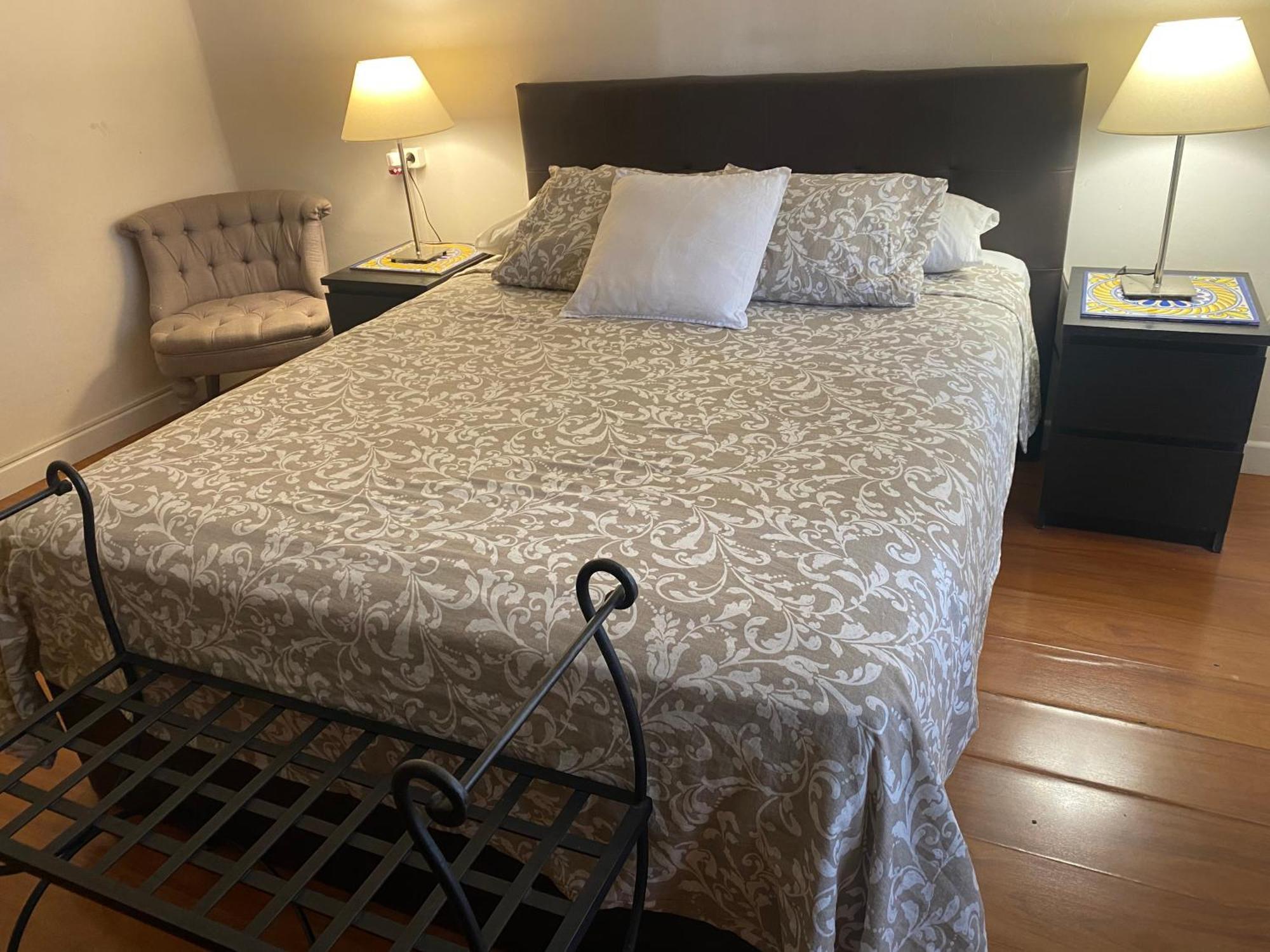Apartamentos Mercado De Triana Sevilla Kültér fotó